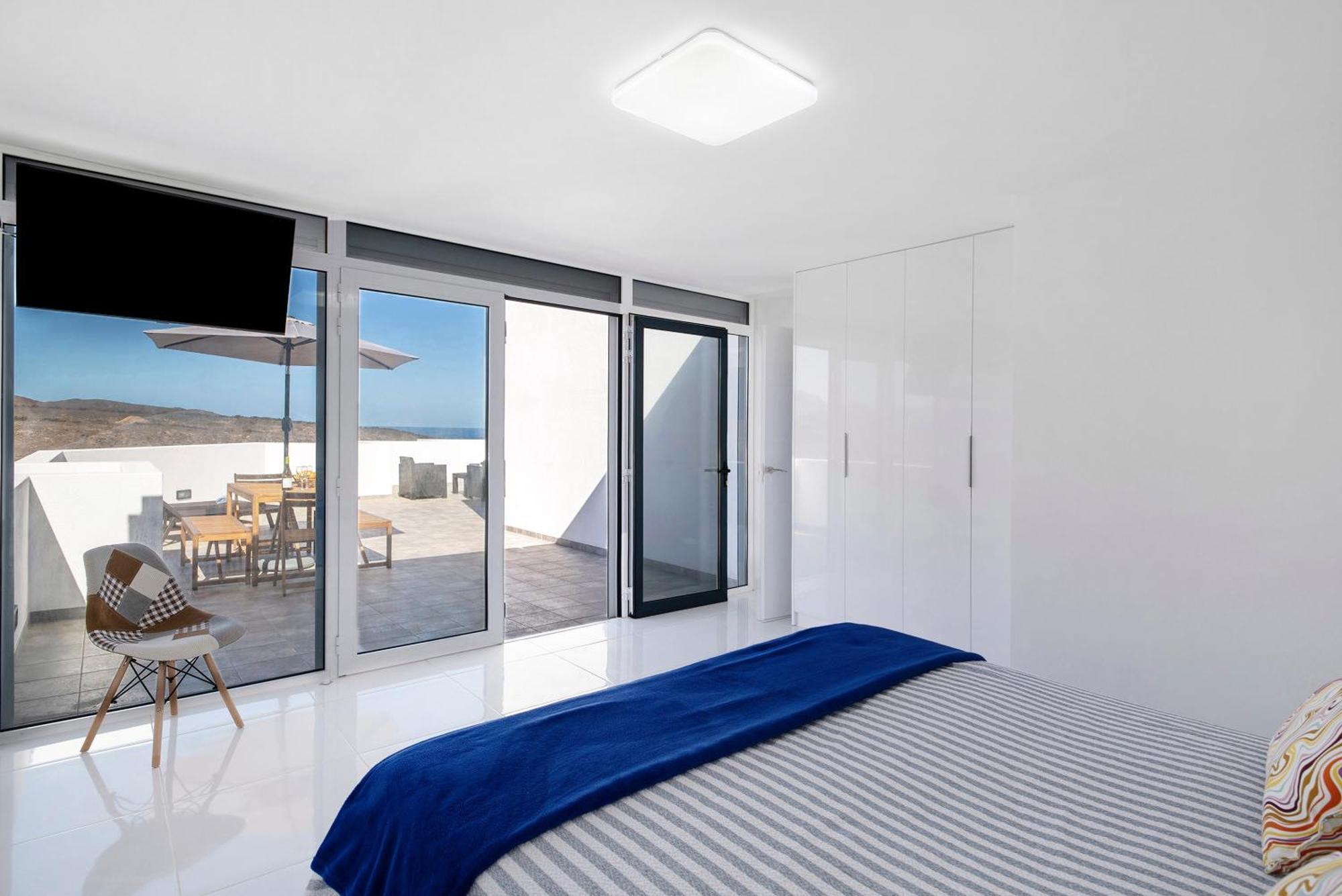 Triton 6 Villa La Santa Luaran gambar